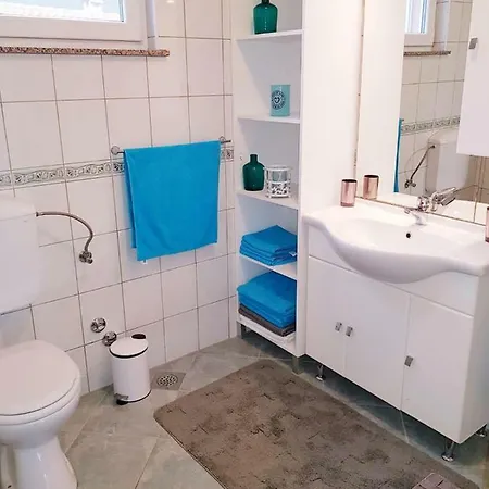Apolon Appartement Starigrad Paklenica